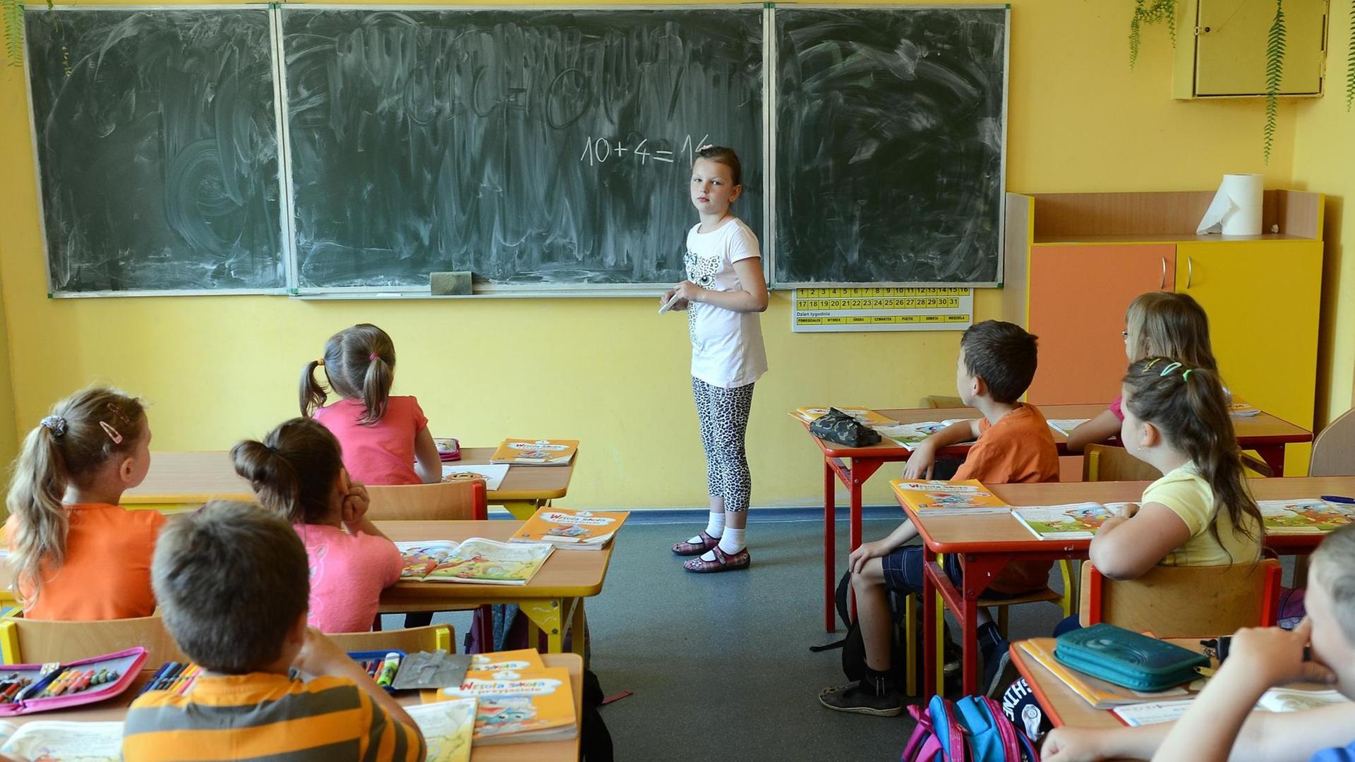 Schulkinder in Polen.