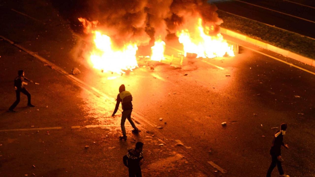 In Diyarbakir kam es zu Zusammenstößen zwischen Kurden und der Polizei.