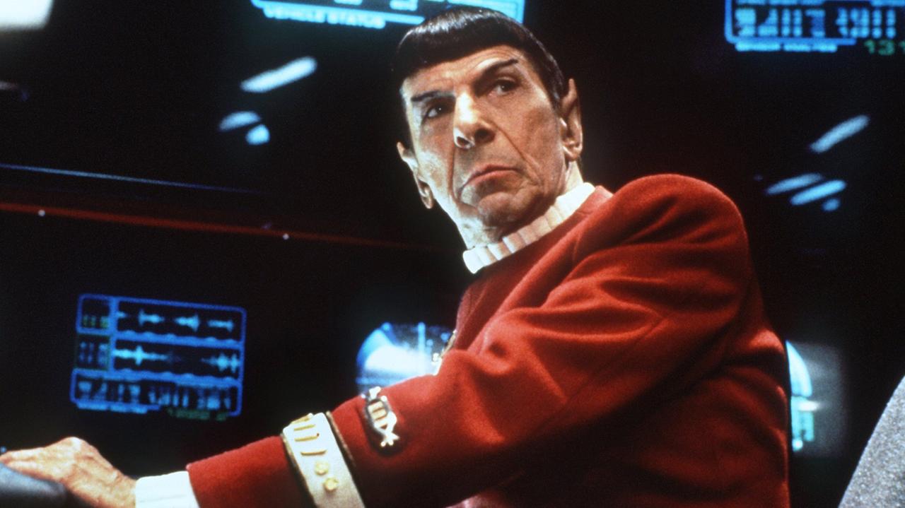 Der amerikanische Schauspieler und Regisseur Leonard Nimoy in der Rolle des Vulkaniers "Captain Spock"