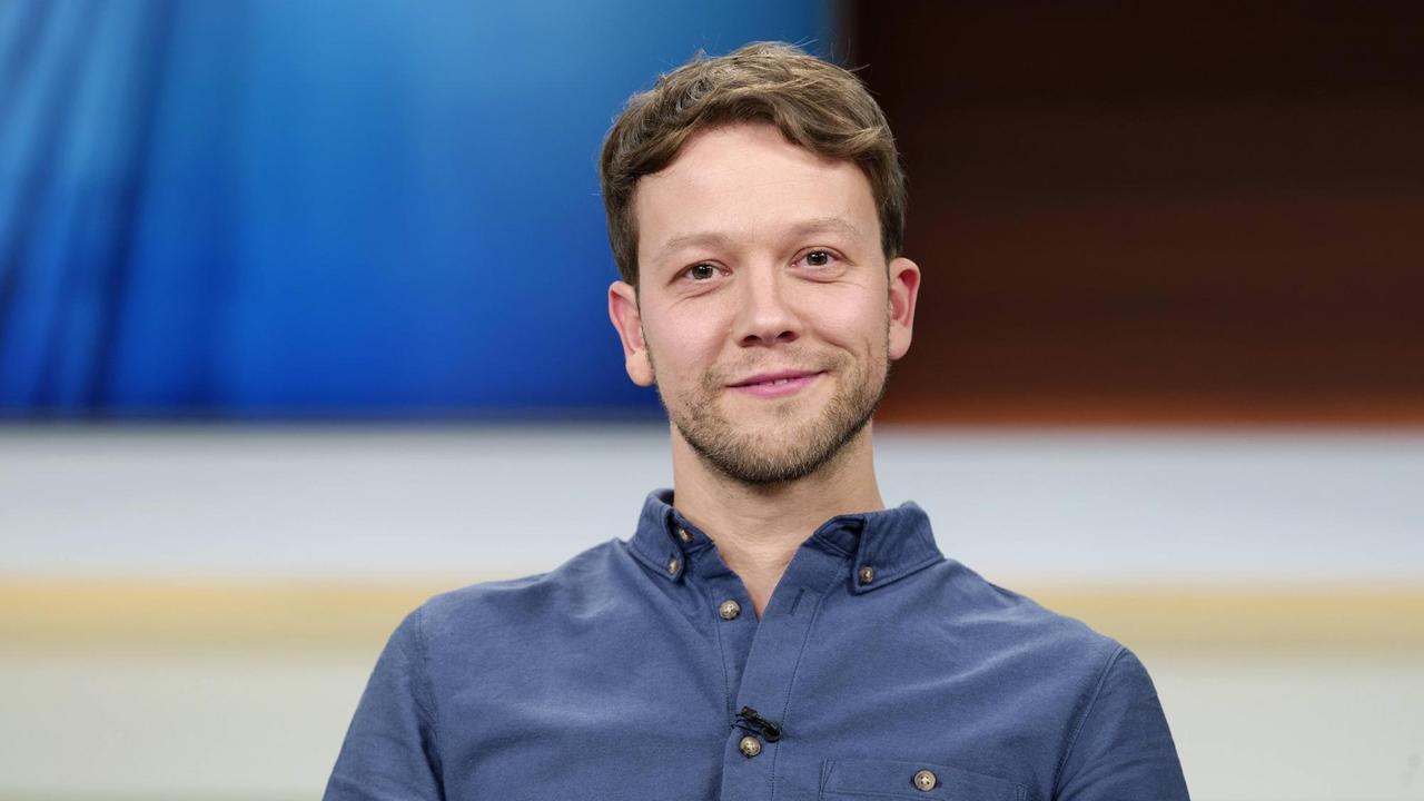 Michael Bohmeyer, Unternehmer und Gründer von Mein Grundeinkommen e.V. , zu Gast bei Anne Will im Ersten Deutschen Fernsehen. 