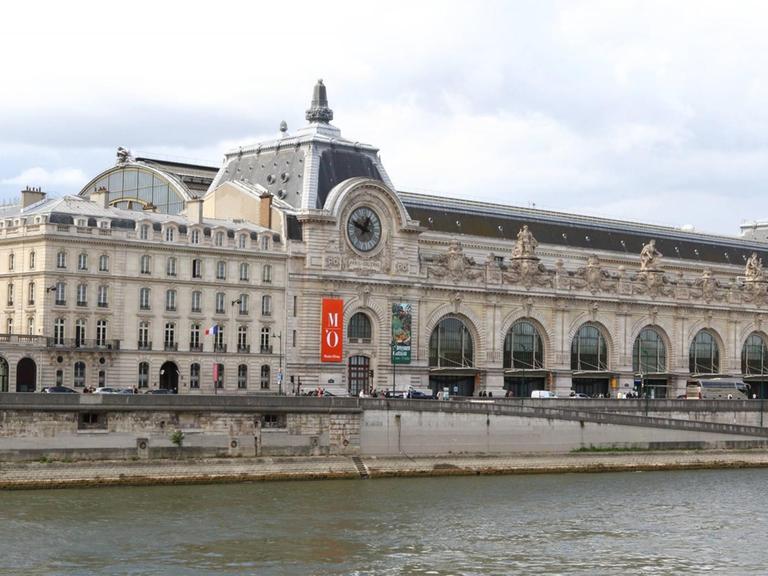 Blick auf das Musée d'Orsay in Paris.