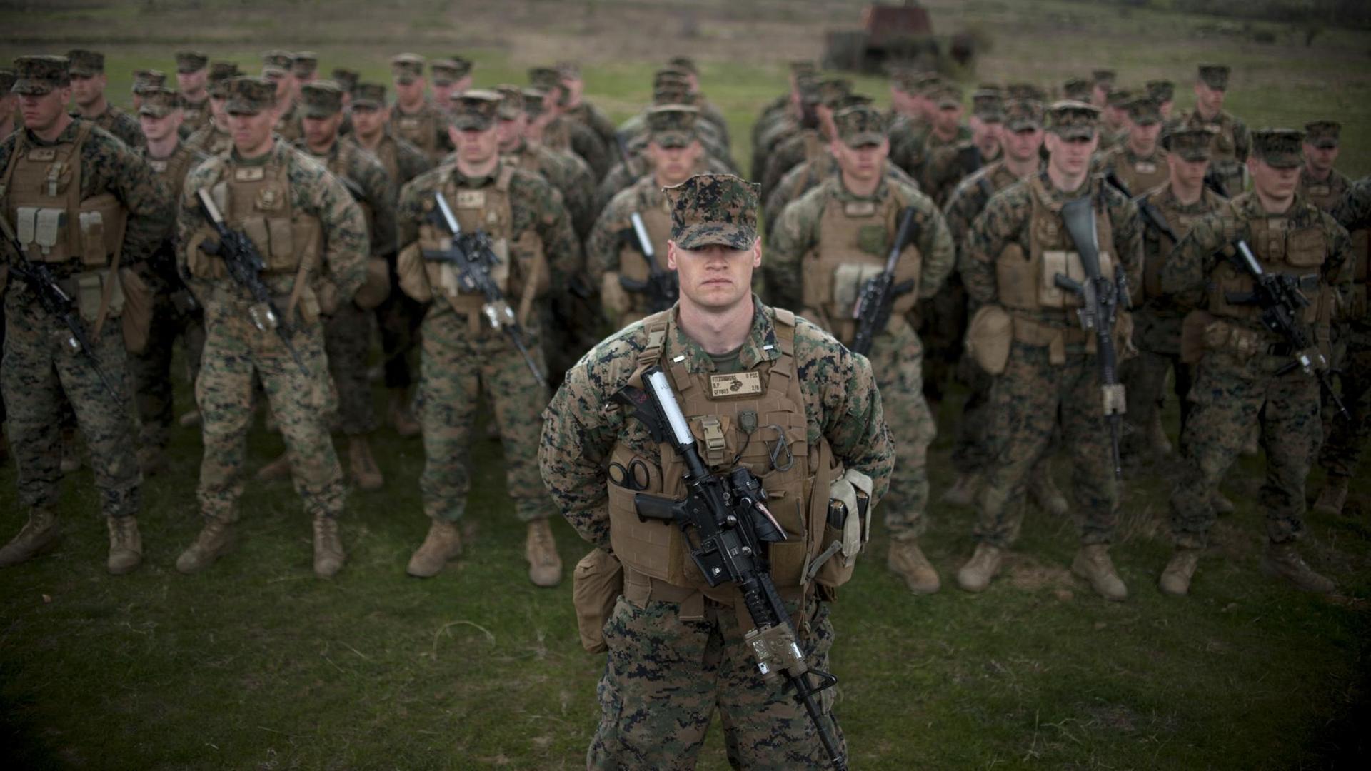 Soldaten des US Marine Corps während eines Militärtrainings in Bulgarien.