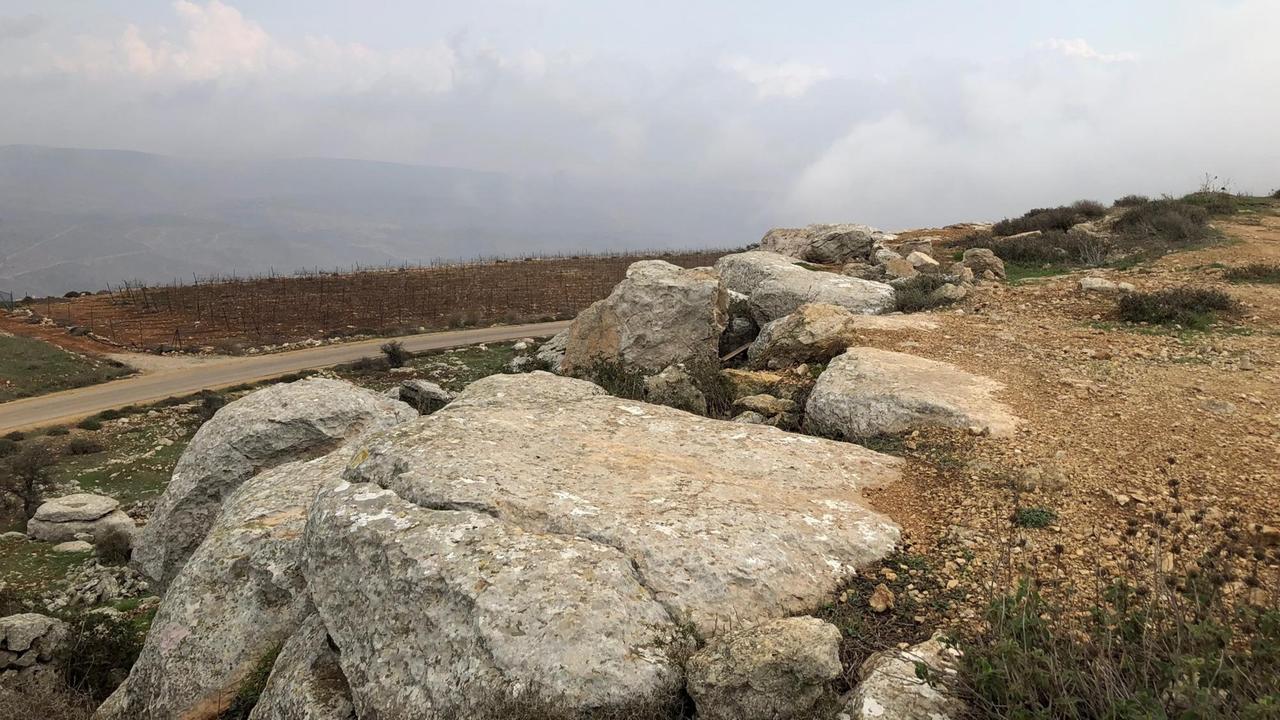 "Das ist das Land, das ich dir und deinen Nachfahren gebe." Ein Berg Nähe der israelisch besetzten Siedlung Har Bracha.
