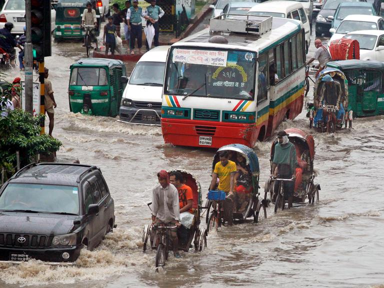 Überschwemmungen in Bangladesch, Dhaka, Oktober 2010.