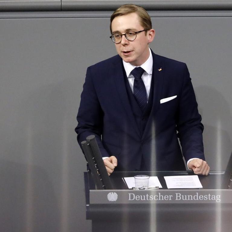 Der CDU-Abgeordnete Philipp Amthor während einer Rede im Deutschen Bundestag am 14. Januar 2021.