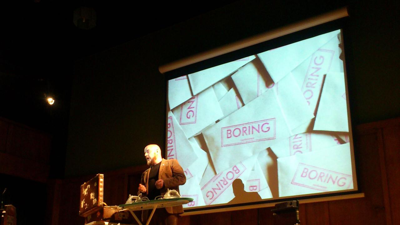 Auf der "Boring Conference" in London wird gepflegte Langeweile zelebriert.