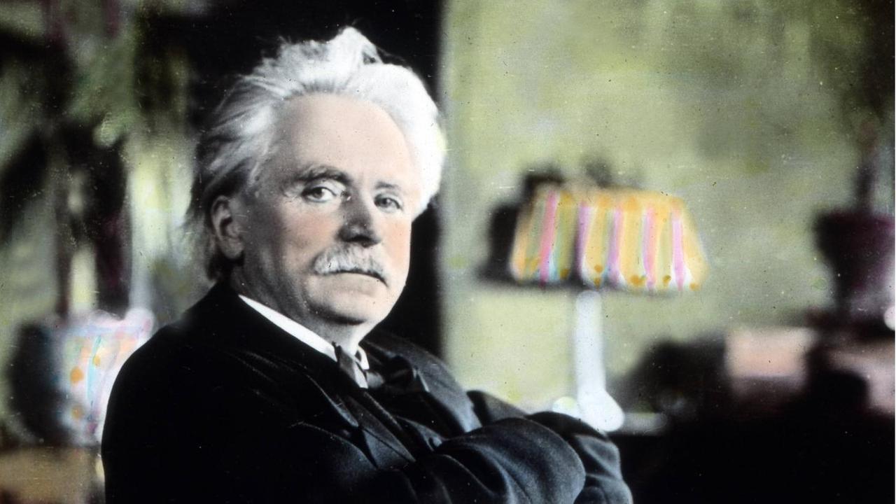 Kolorierte Fotografie des norwegischen Komponisten und Pianisten Edvard Hagerup Grieg 