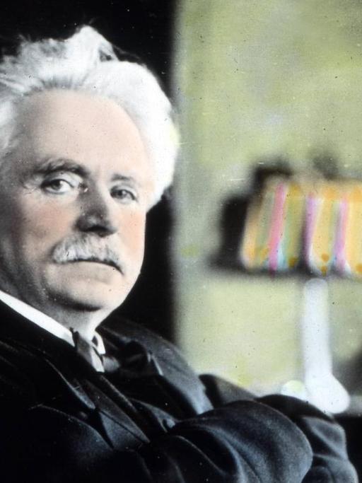 Der norwegische Komponist und Pianist Edvard Hagerup Grieg (1843 - 1907).