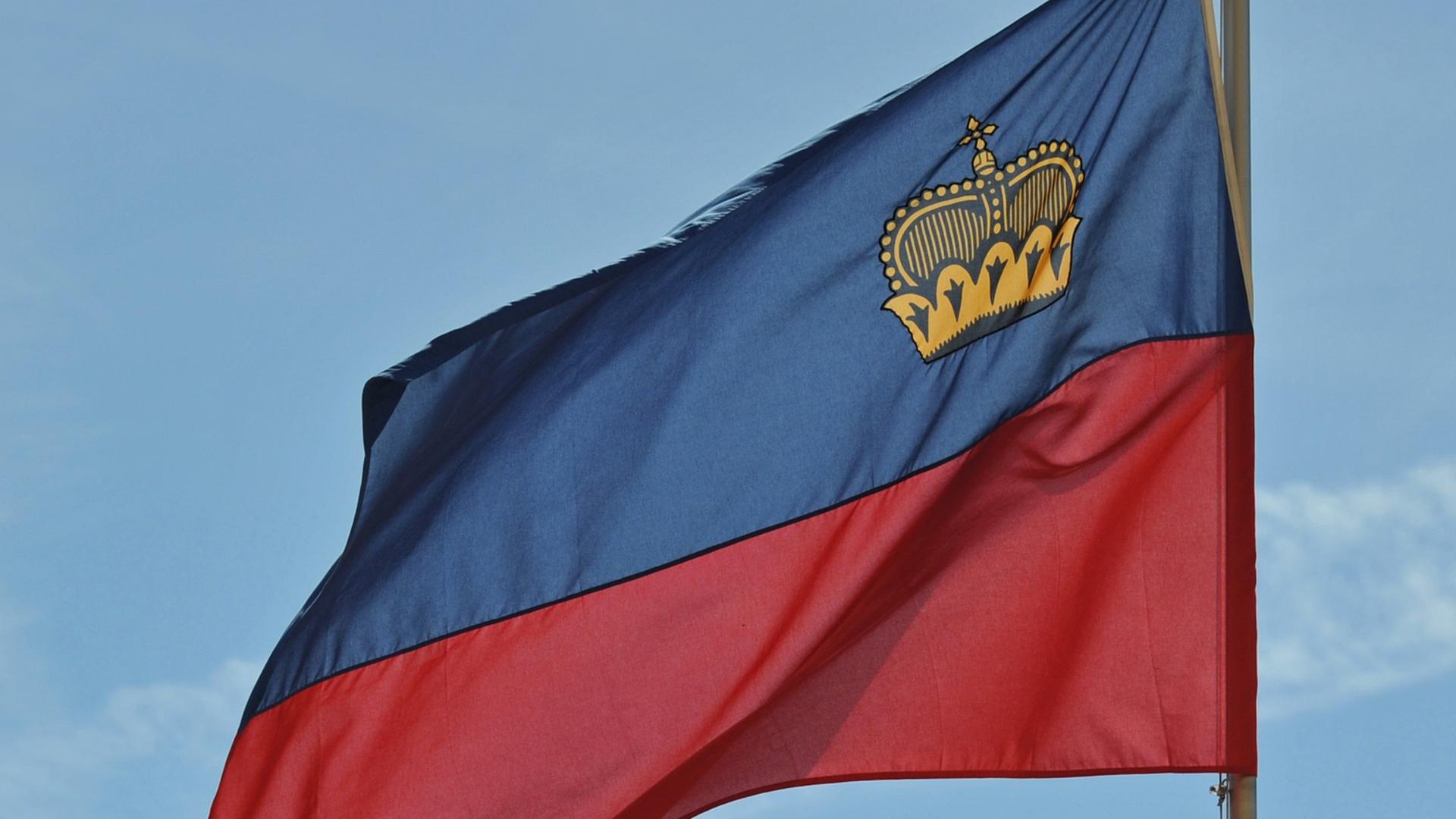 Die Nationalflagge des Fürstentums Liechtenstein Die Nationalflagge des Fürstentums Liechtenstein