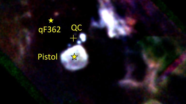Nahaufnahme aus dem Forschungsflieger: Entstehungsgebiet massereicher Sterne in der Nähe des Galaktischen Zentrums, beobachtet von der Flugmission SOFIA.
