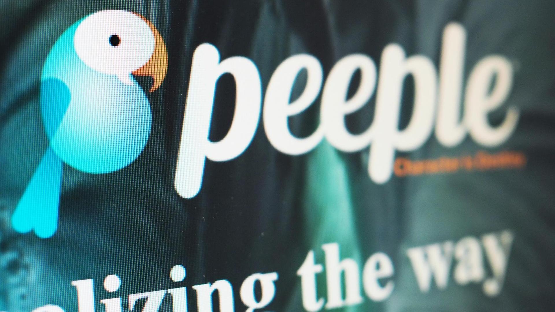 Die umstrittene App Peeple, auf der sich Menschen gegenseitig bewerten können, ist trotz enormer Kritik im Vorfeld in Nordamerika an den Start gegangen. Zu sehen sind Logo und Schriftzug des Unternehmens.