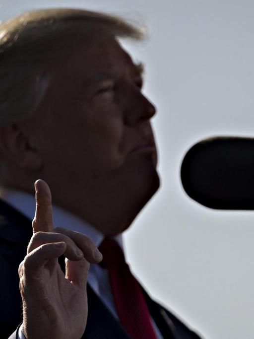 US-Präsident Donald Trump spricht vor dem US-Verteidigungsministerium in Washington, D.C.