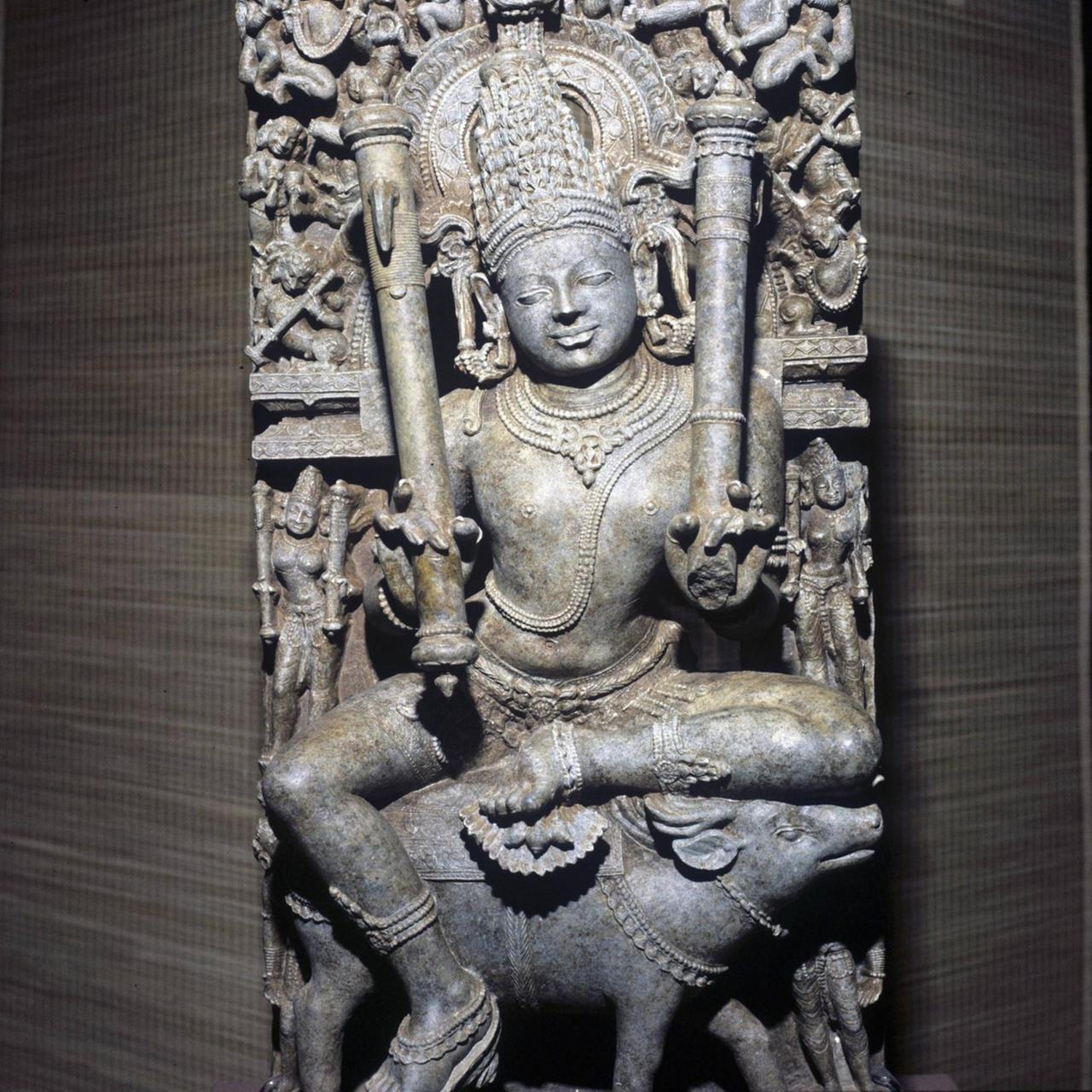 Vayu, der indische Gott des Windes und der Luft, auf einem Eber sitzend 
