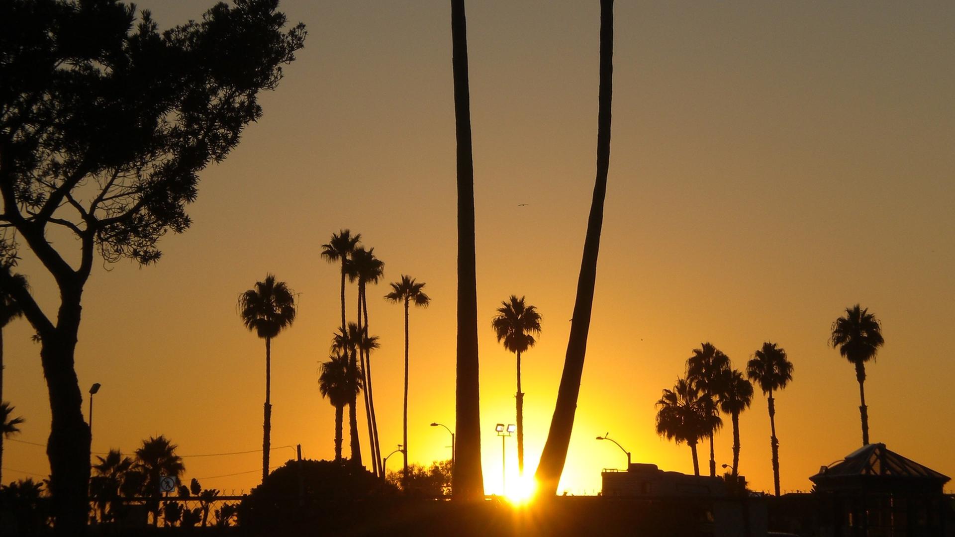 Sonnenuntergang in Santa Monica, Kalifornien.