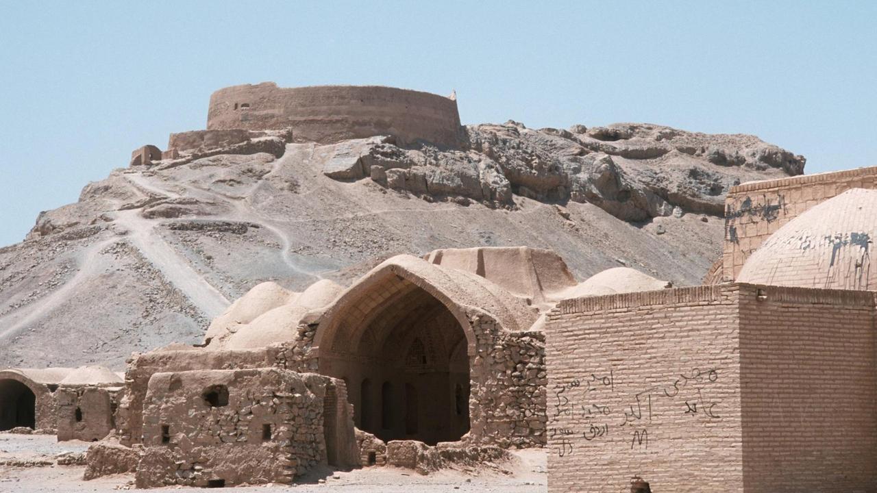 Totenhaus und Turm des Schweigens in Yazd, Iran