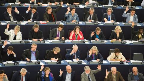 Mehrheit für das Ende der Roaming-Gebühren: Das EU-Parlament bei der Abstimmung.