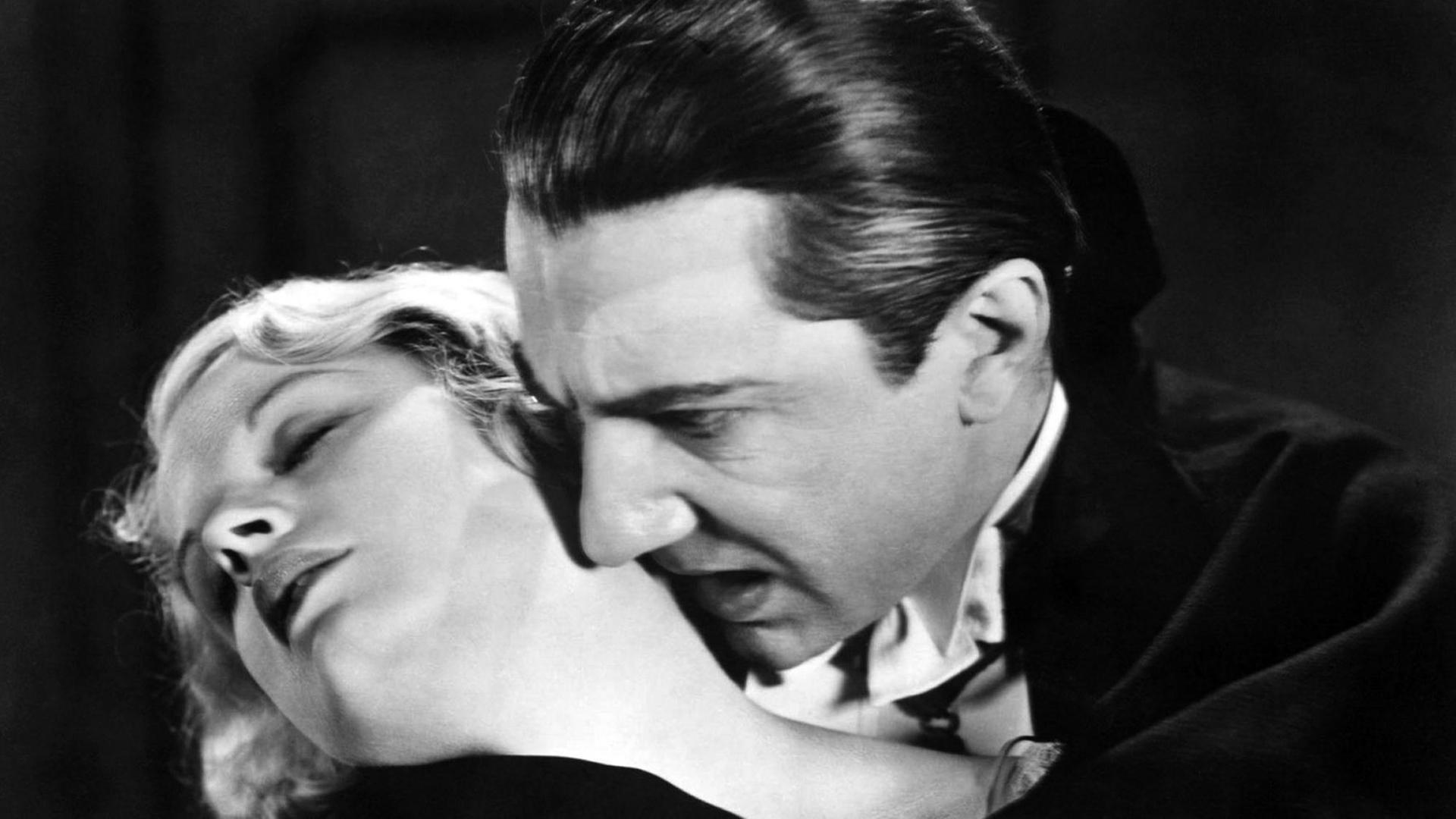 Szene aus der "Dracula"-Verfilmung aus dem Jahr 1931 mit dem Schauspieler Bela Lugosi in der bissigen Hauptrolle. Links: Die Schauspielerin Helen Chandler.