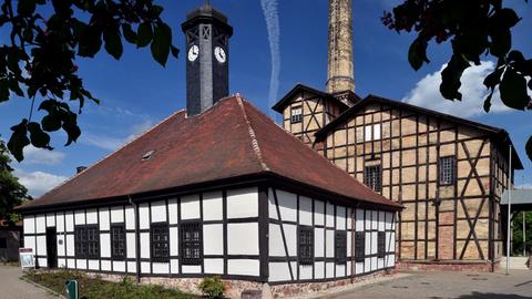 Die historischen Gebäude der Saline in Halle/Saale (Sachsen-Anhalt), aufgenommen am 13.05.2015. Zum 38. Internationalen Museumstag am 17.05.2015 öffnet auch das Technische Halloren- und Salinemuseum seine Pforten für Besucher.