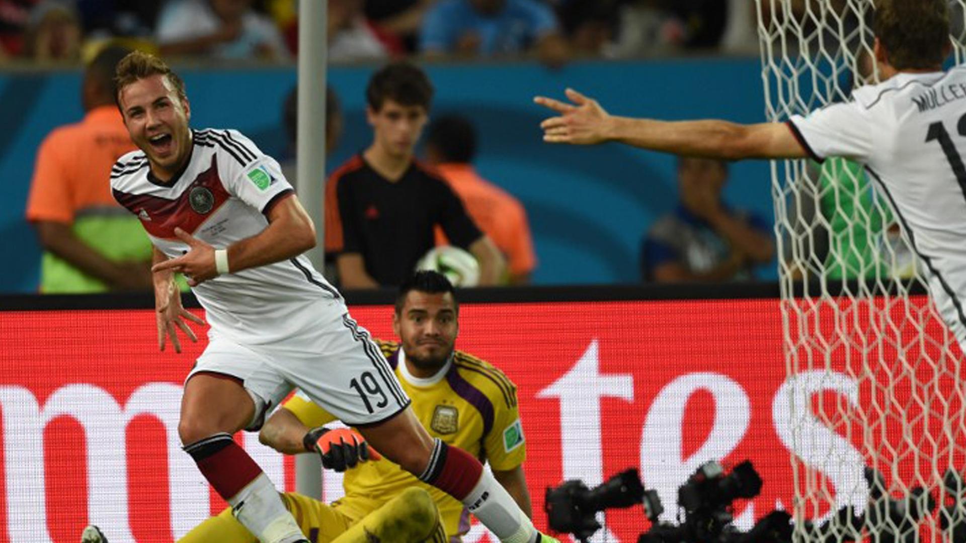 Mario Götze jubelt nach seinem Tor im Finale der Fußball-WM 2014 in Brasilien