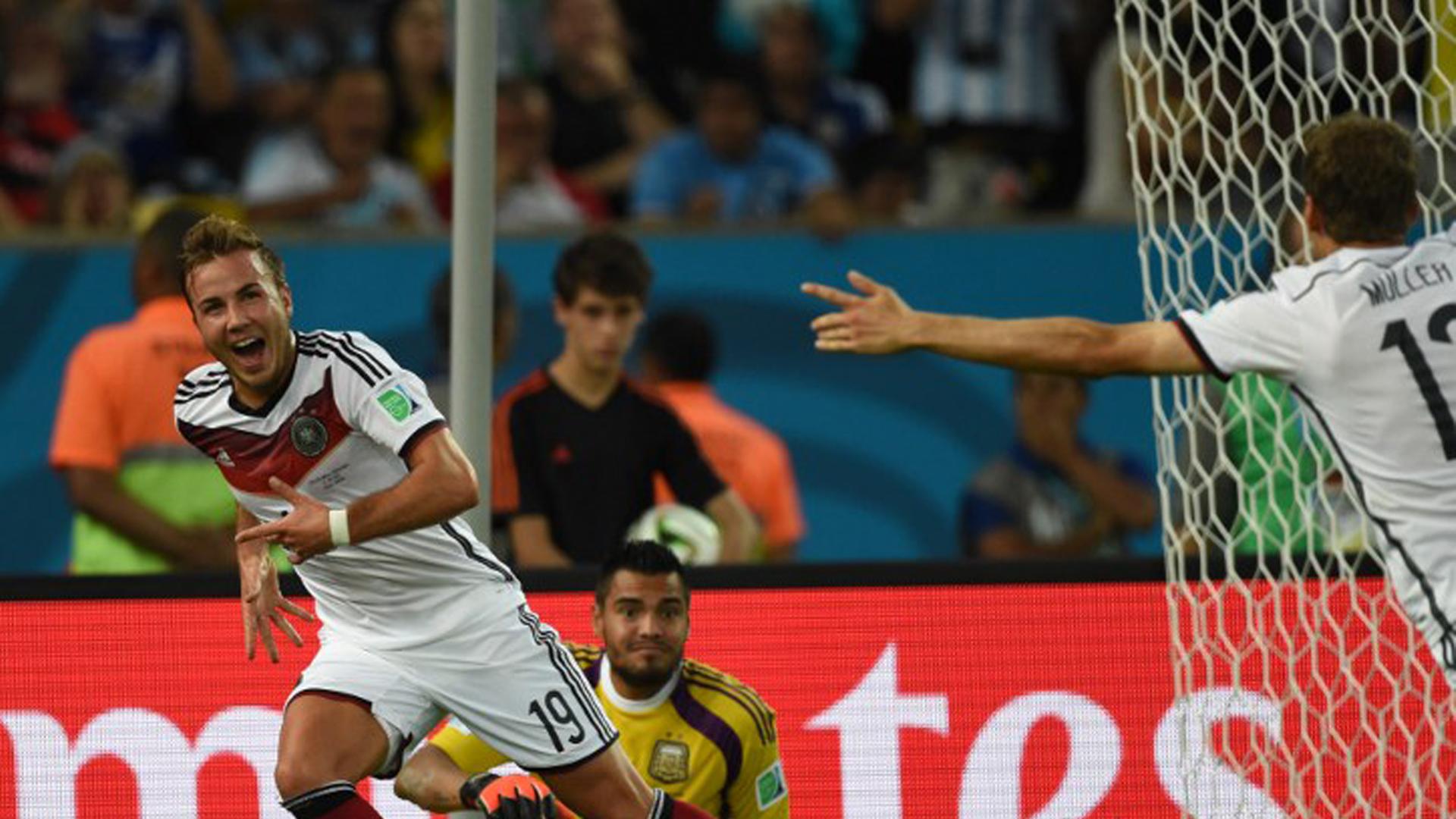 Mario Götze jubelt nach seinem Tor im Finale der Fußball-WM 2014 in Brasilien