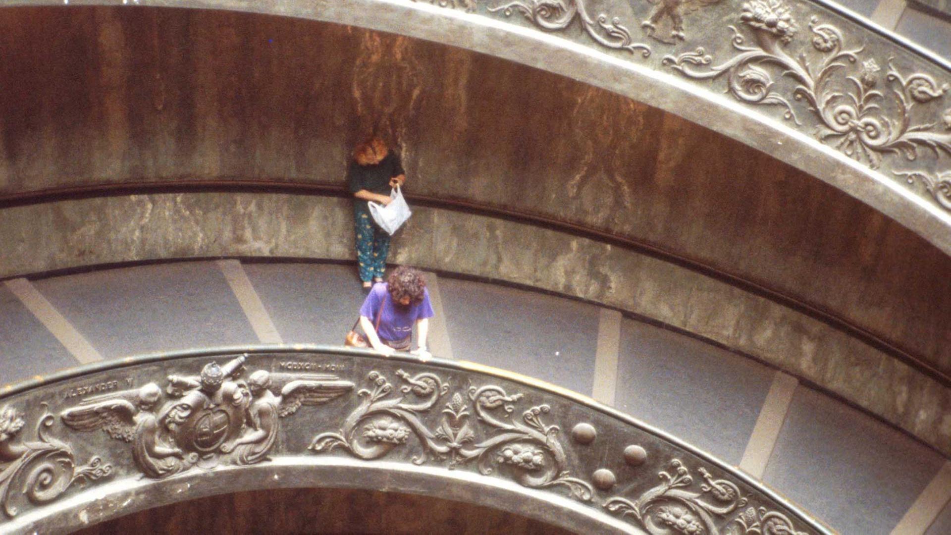 Treppenhaus in den Vatikanischen Museen in Rom, aufgenommen 2001.