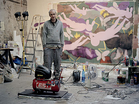 Josef Bolf in seinem Atelier in Prag Josef Bolf in seinem Atelier in Prag