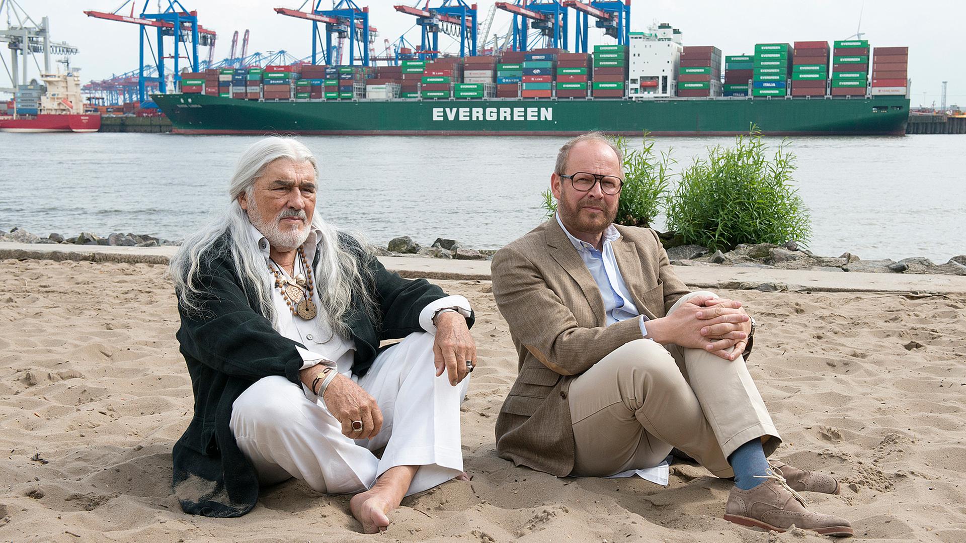 Szene aus dem Film "Der Liebling des Himmels" mit Mario Adorf (links) und Axel Milberg.