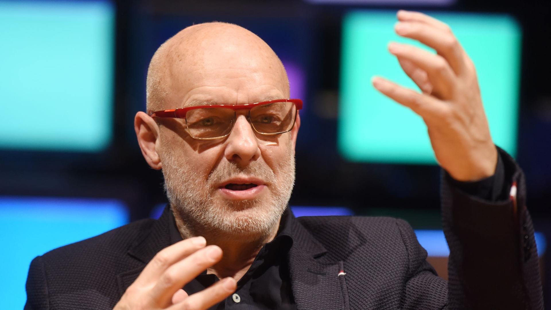 Brian Eno, britischer Musiker, Produzent und Multimediakünstler, aufgenommen am 29.11.2014 im Zentrum für Kunst und Medientechnologie (ZKM) in Karlsruhe
