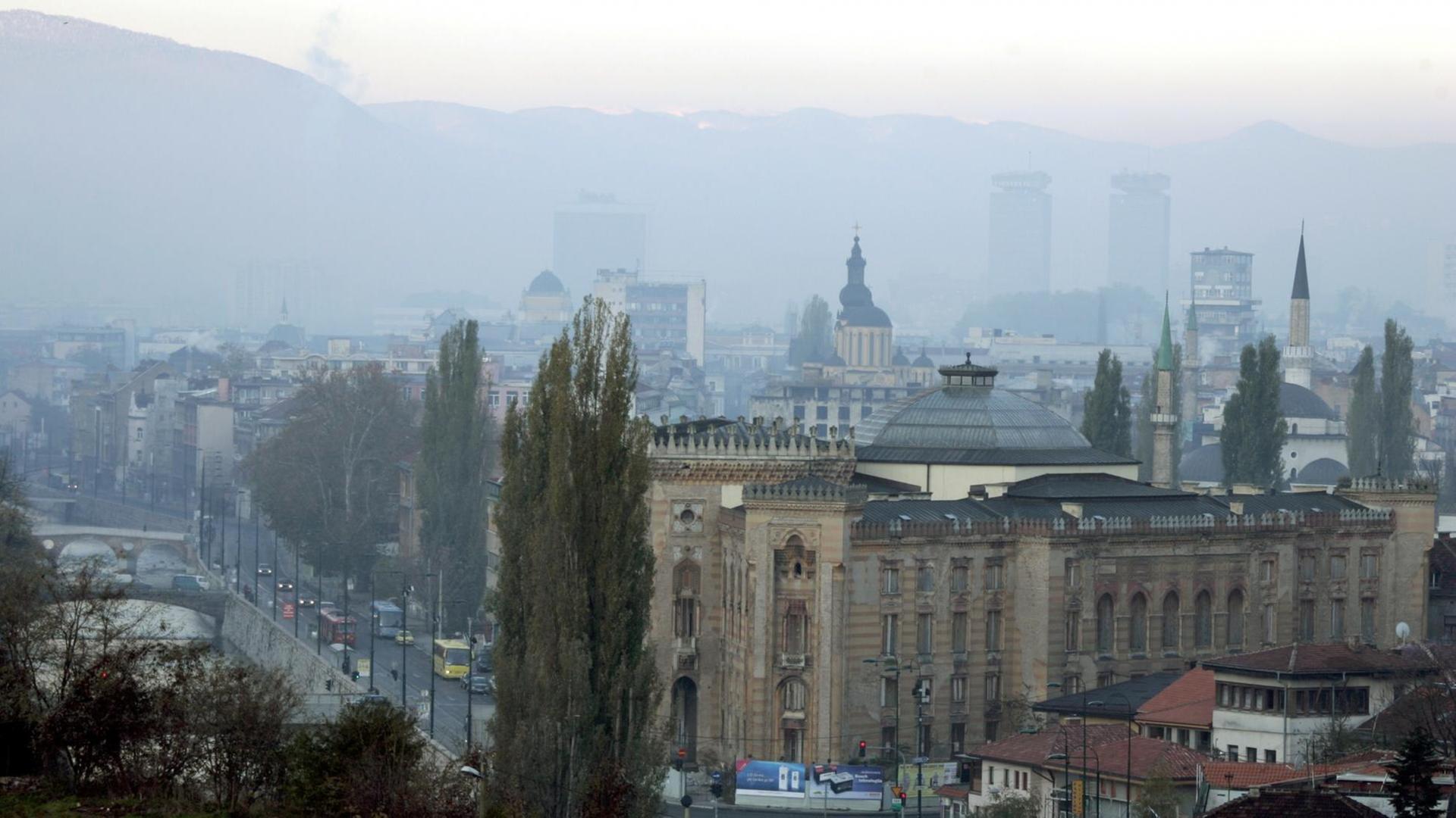 Blick auf Sarajevo, Hauptstadt von Bosnien-Herzegowina, aufgenommen am 14.11.2006.