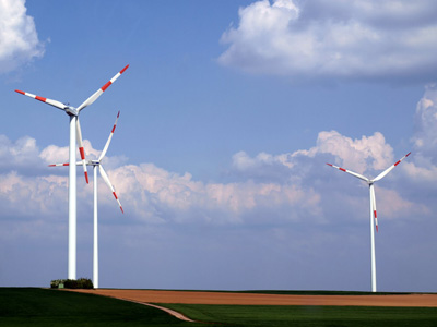 Erneuerbare Energie mit Hilfe von Windrädern