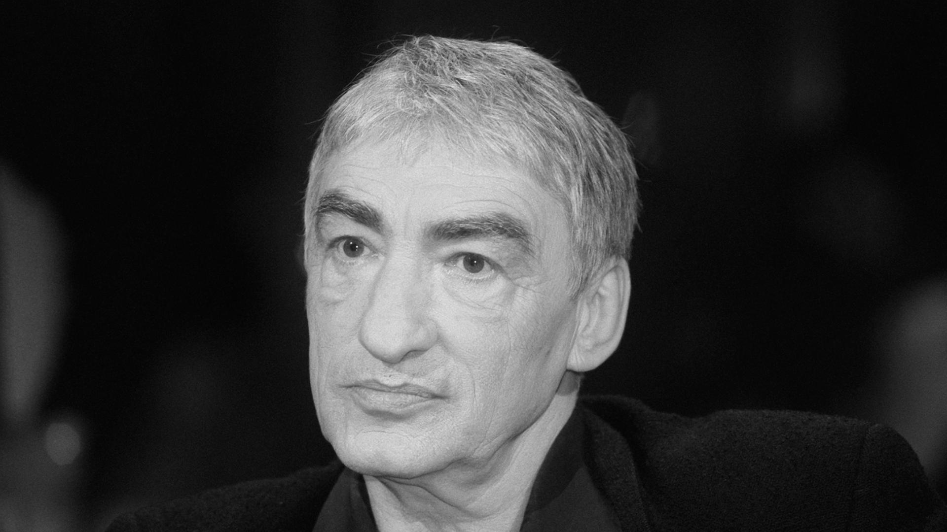 Gottfried John Er war Caesar und General Ouromov