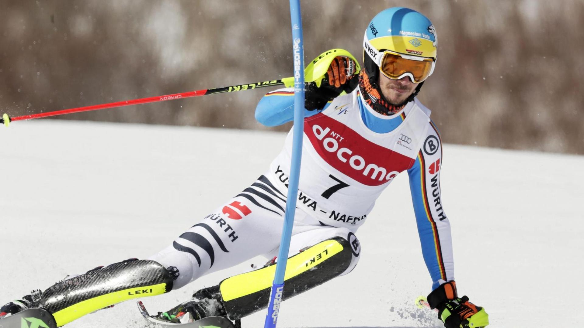 elix Neureuther gewinnt Ski-Rennen in Japan.