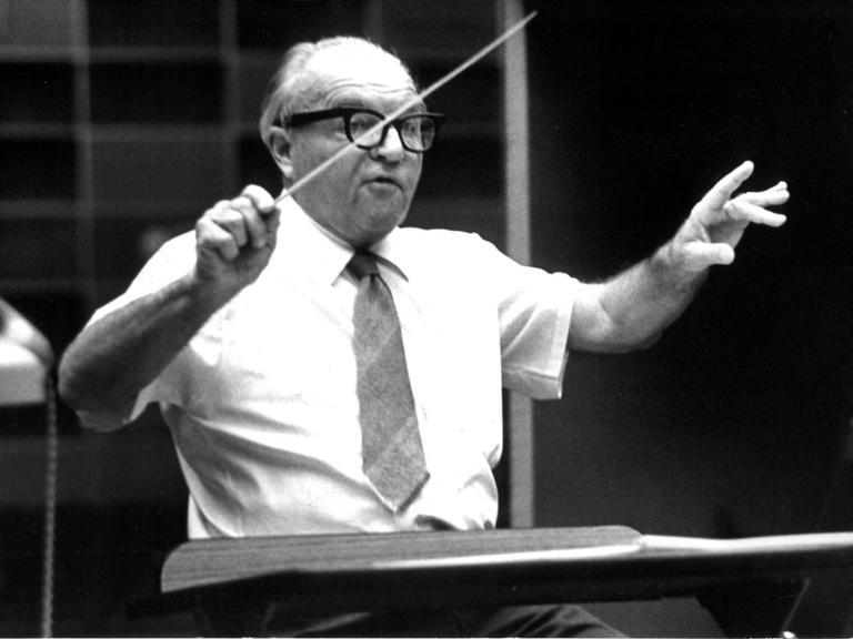 Der amerikanisch-österreichische Komponist und Musikschriftsteller Ernst Krenek 