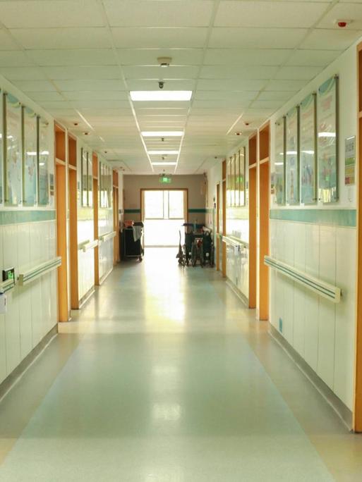 Krankenhaus-Flur