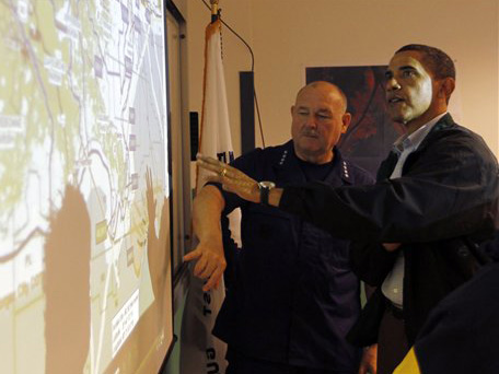 Präsident Obama informiert sich bei seinem Besuch über die Lage im Golf von Mexiko