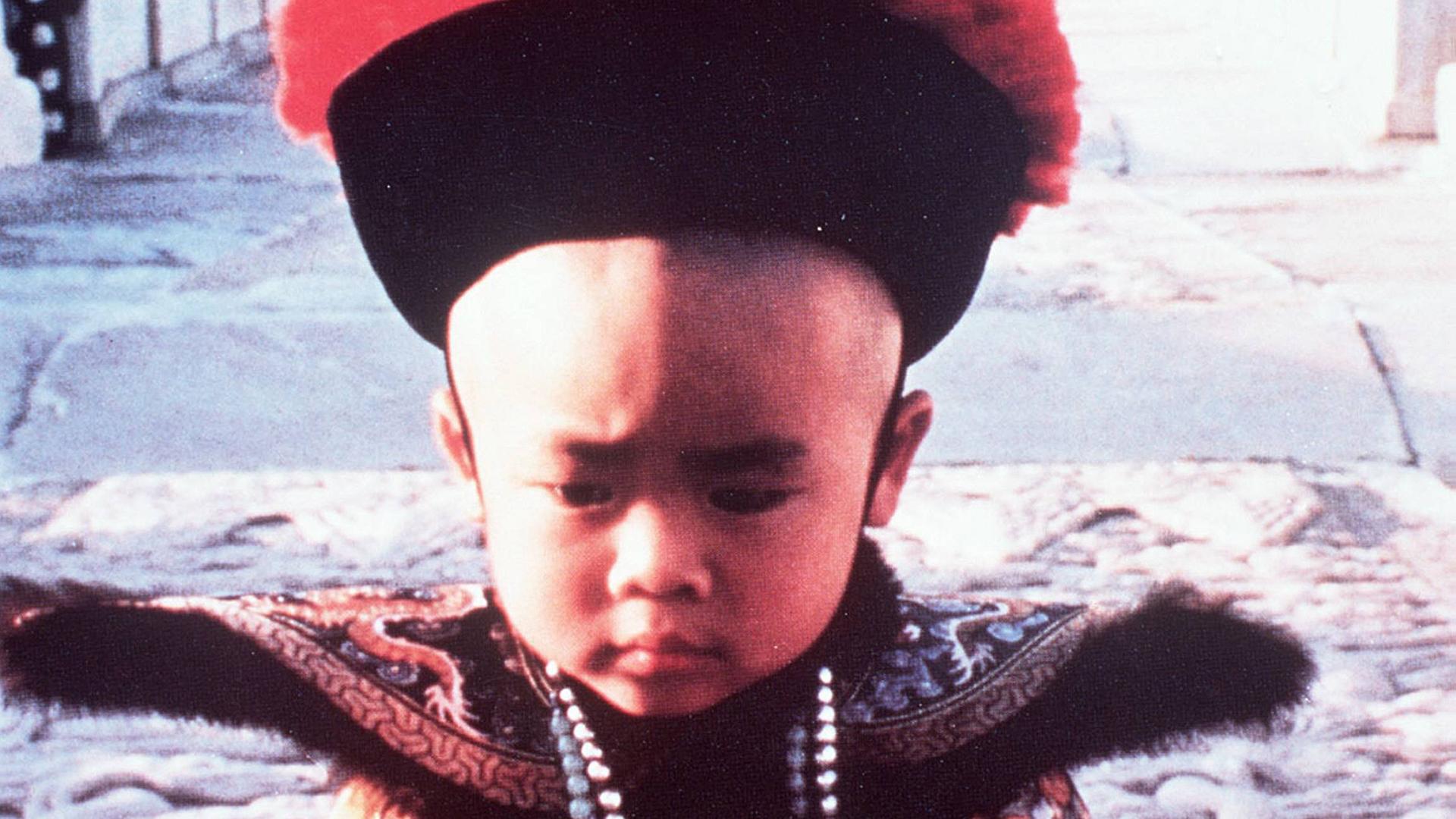 Foto zum Film "Der letzte Kaiser" von Bernardo Bertolucci aus dem Jahr 1987: Der dreijährige Pu Yi wird 1908 der letzte Kaiser auf dem Drachenthron.