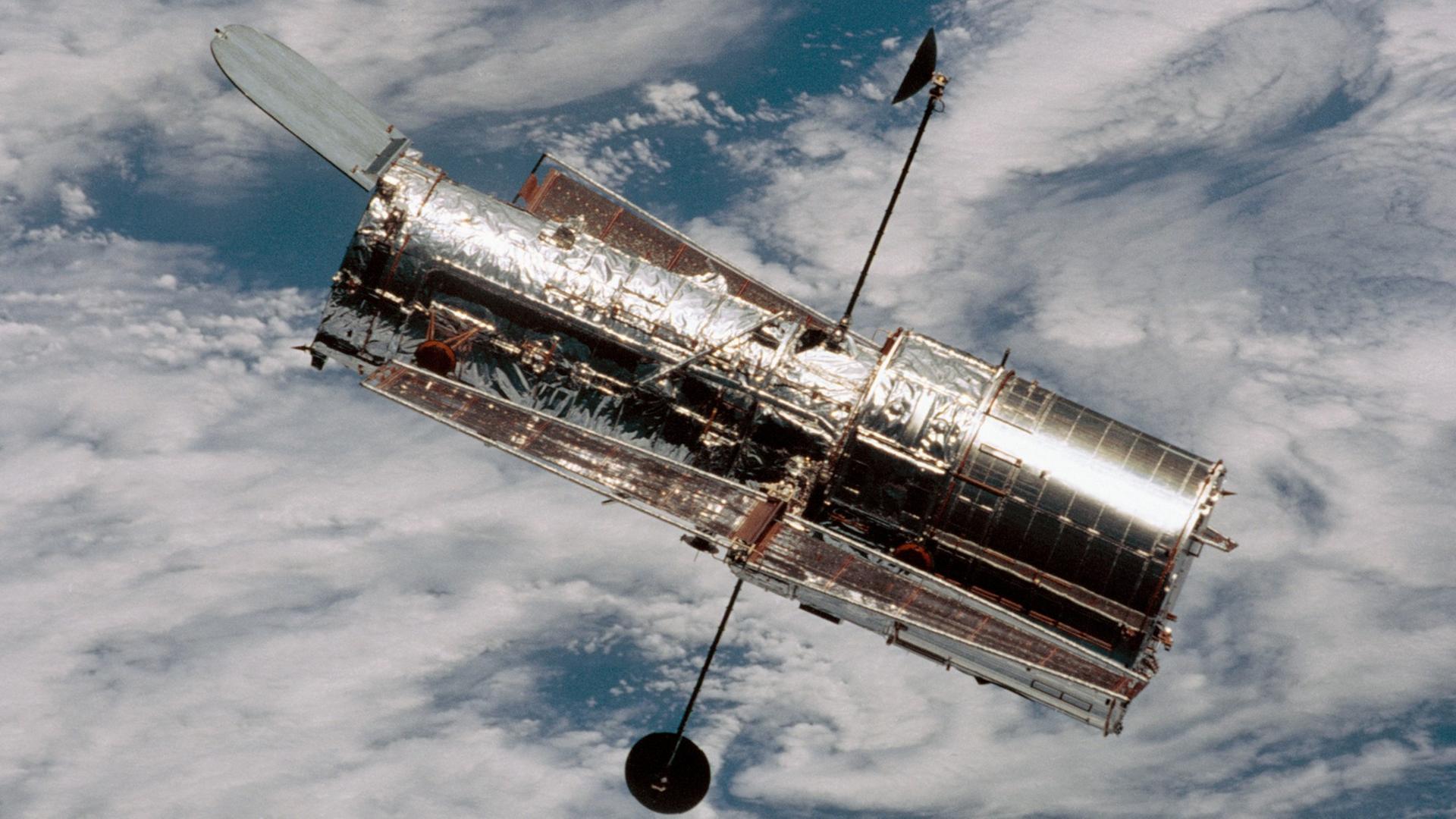 Das Hubble-Weltraumteleskop im Orbit