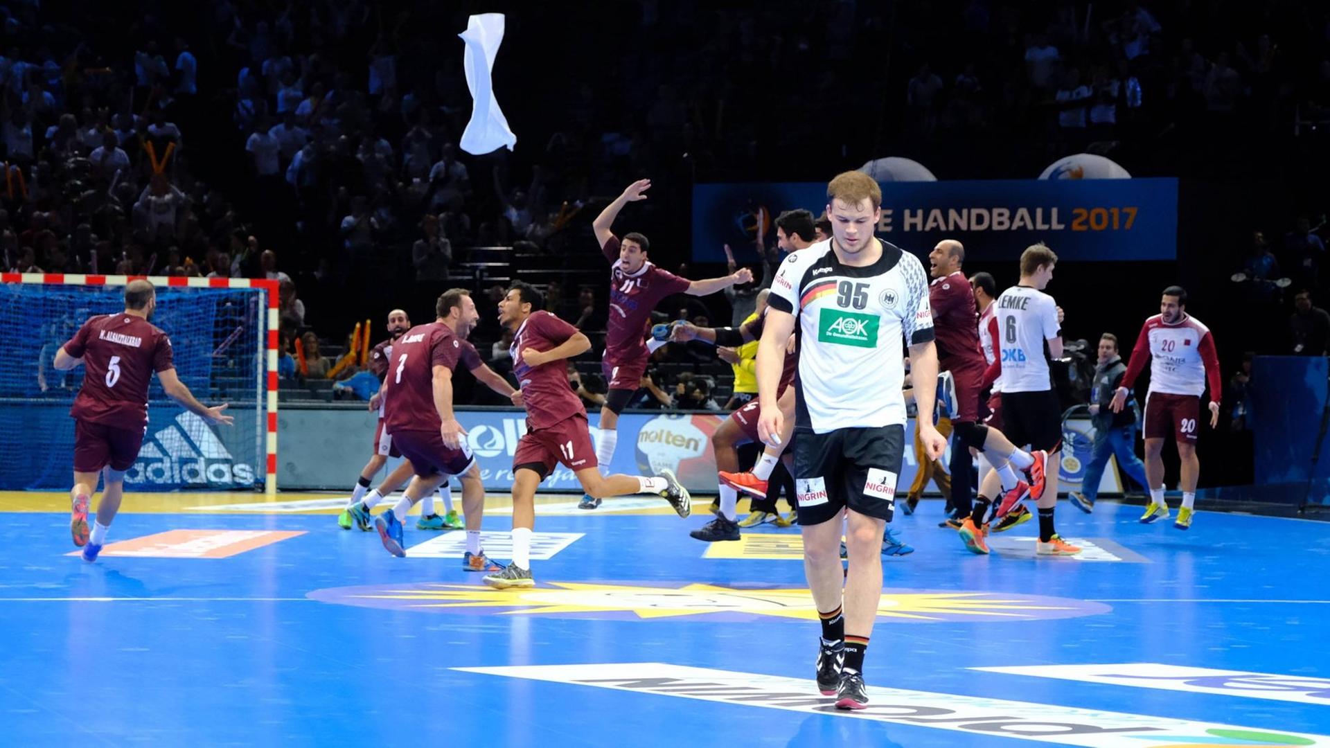 Aus bei der Handball-WM: Deutschland unterlag Katar im Achtelfinale des Turnier in Frankreich mit 20:21.