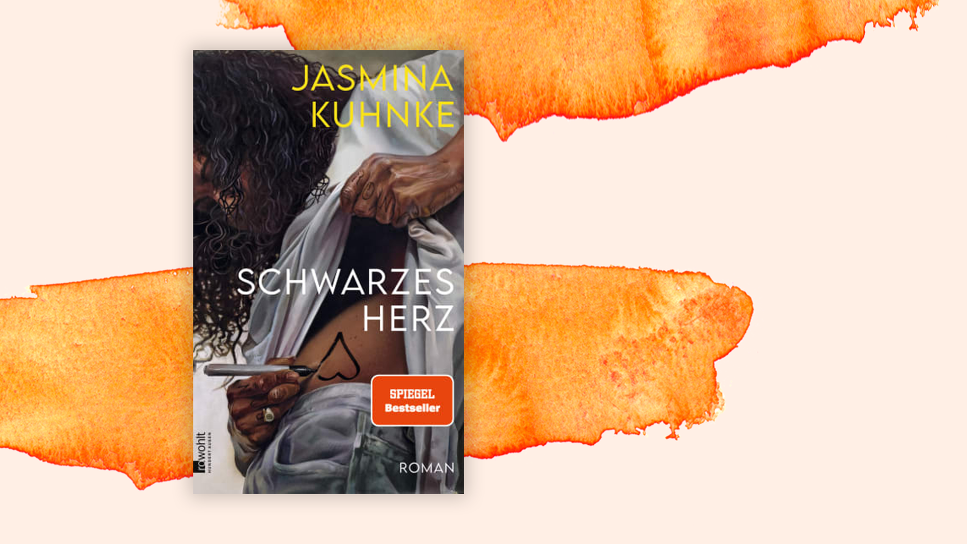 Das Buchcover von Jasmina Kuhnkes "Schwarzes Herz" vor einem orangefarbenen Hintergrund.
