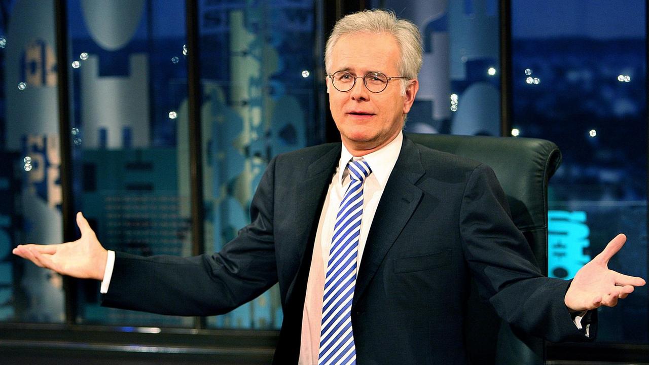 Der Entertainer Harald Schmidt im Studio der "Harald Schmidt Show" (2006)