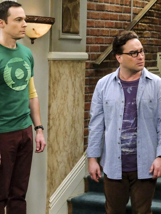 Mayim Bialik, Jim Parsons, Johnny Galecki und Kaley Cuoco (v.l.) in einer Szene der Sitcom "The Big Bang Theory".