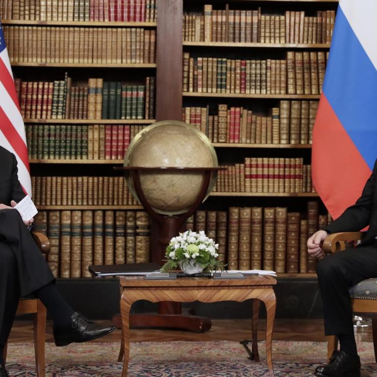 Wladimir Putin und Joe Biden am 16. Juni 2021 in Genf, Schweiz. 