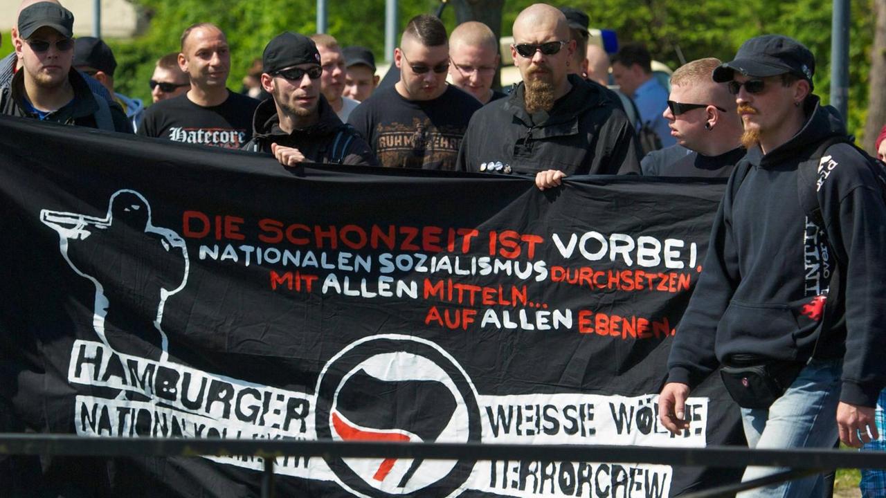 Neonazi-Demonstration von sogenannten Freien Kameradschaften und "Autonomen Nationalisten" in Wittstock (Brandenburg)