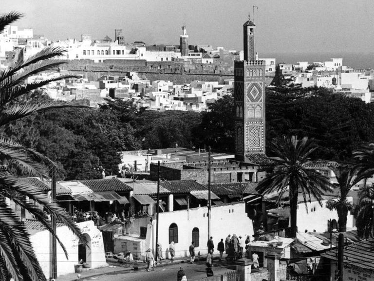 Blick auf die Altstadt von Tanger in einer Aufnahme von 1961