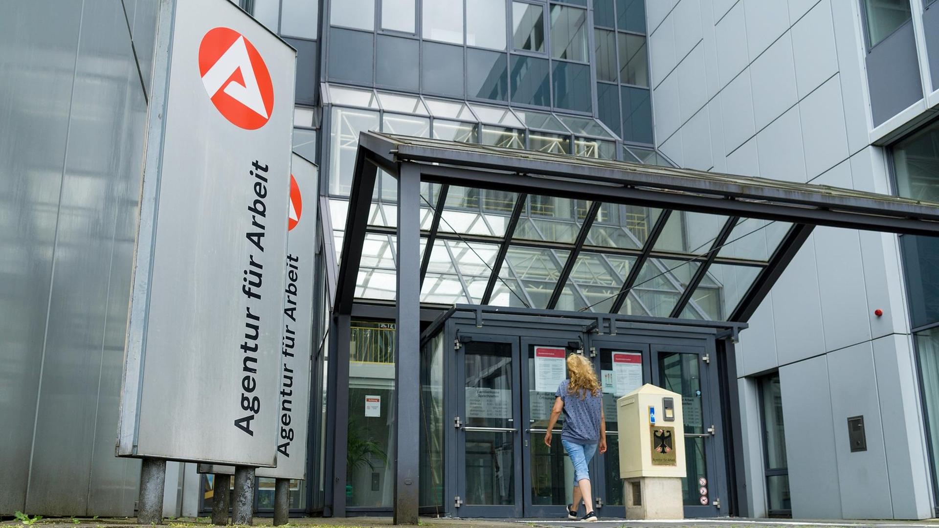 SPD-Fraktion skeptical weigh 1,000-Euro-Job-Prämie for Long-term employment