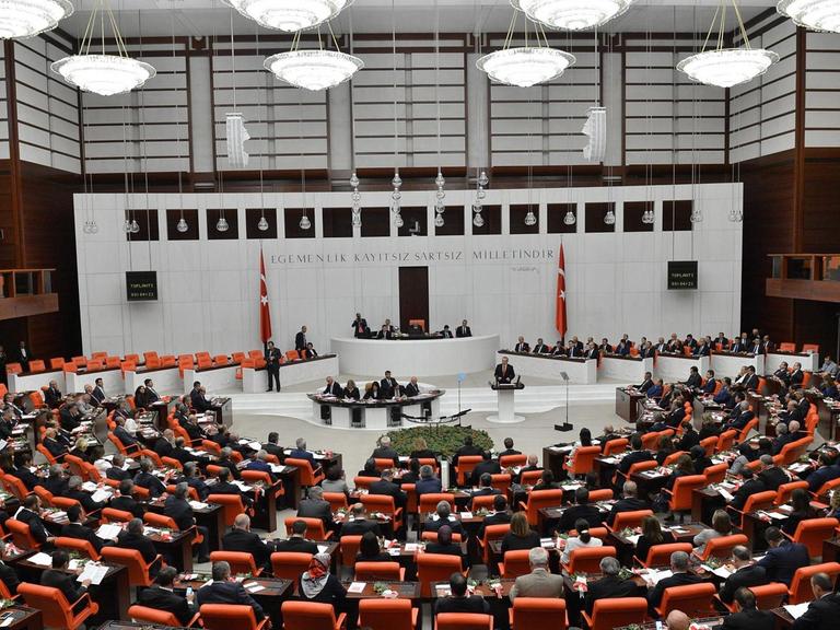 Blick in den Parlamentssaal in Ankara.