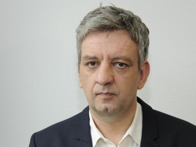 Der Autor und Philosoph Thomas Vasek ist Chefredakteur der Philosophie-Zeitschrift "Hohe Luft" , aufgenommen am 07.09.2014 in Köln.