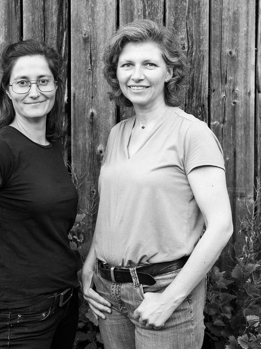 Nora Klein und Sabine Fröhlich, die zusammen an einem Foto-Projekt über Depression gearbeitet haben