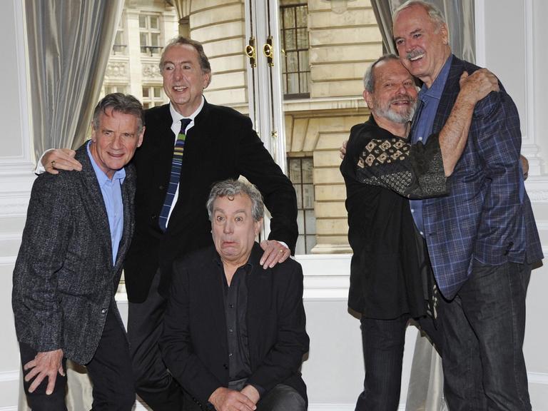 Mitglieder von Monty Python: John Cleese, Terry Gilliam, Terry Jones, Eric Idle und Michael Palin (von links)