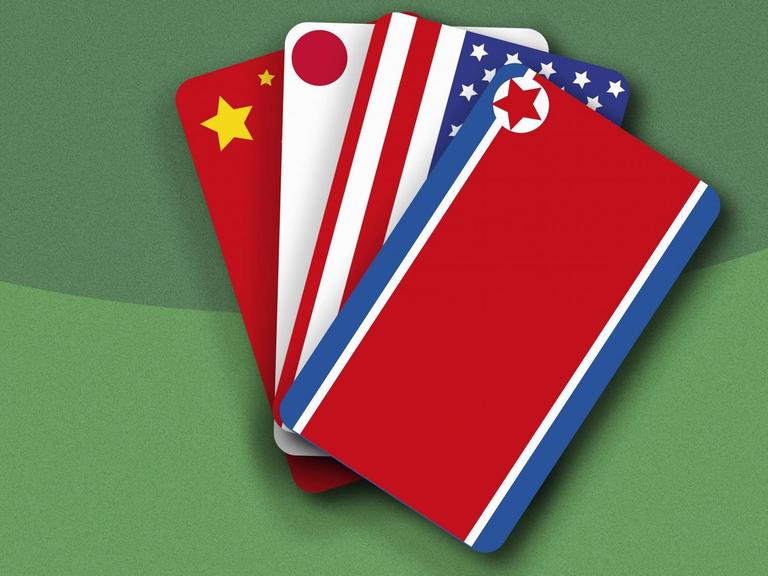 Die chinesische, japanische, amerikanische und nordkoreanische Flagge als Kartenspiel-Blatt.